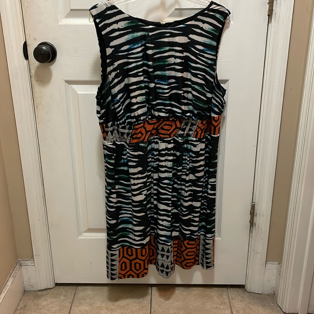 Great dress. Fully lined. Great quality